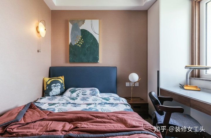 臥室效果圖賞析，小臥室又該怎么裝修？